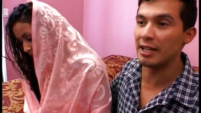 बिस्तर पर मेवे