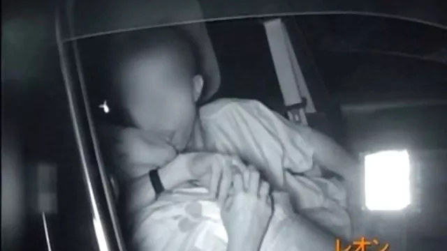 बिस्तर से पहले blowjob
