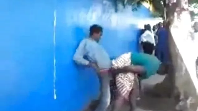 एक कुतिया कुतिया के साथ कोमल गुदा बड़ा डिक