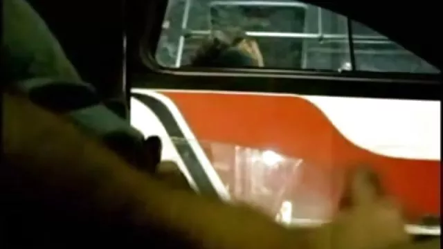 पतली लड़की के साथ गुदा सेक्स
