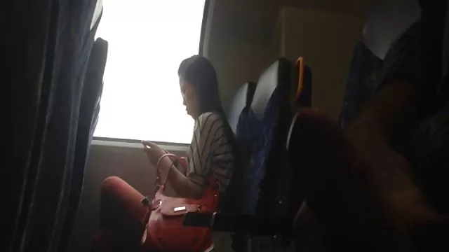 अपने प्यारे बेटे के लिए गहरी गला और कोमल चुदाई