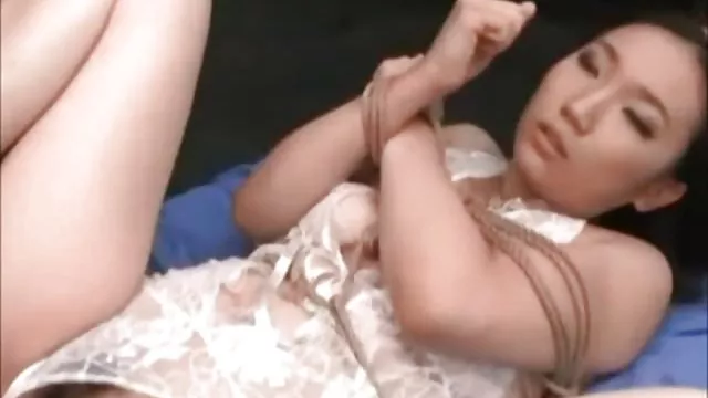 डिल्डो के साथ मज़ा