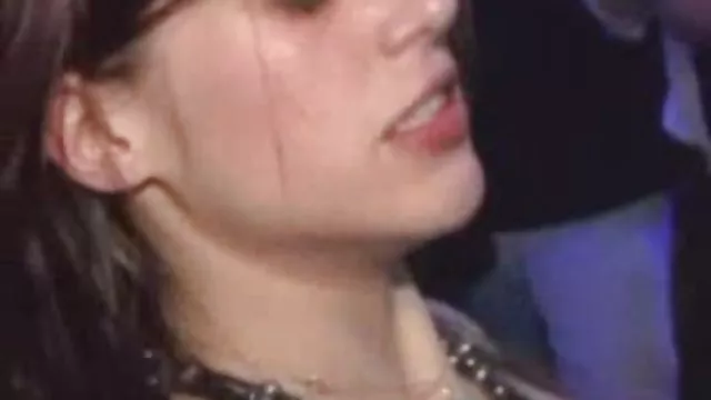 कैमरे के लिए सुंदर blowjob और कैंसर युवा प्रेमी बकवास