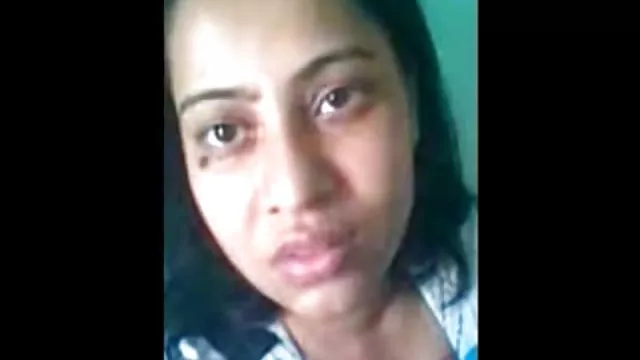 कॉफी पिया और टेबल पर सेक्स किया